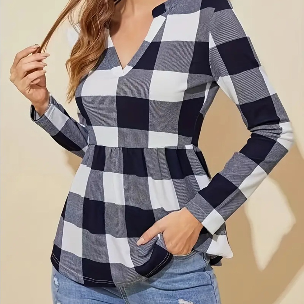 SHEIN Black and White Plaid Blouse